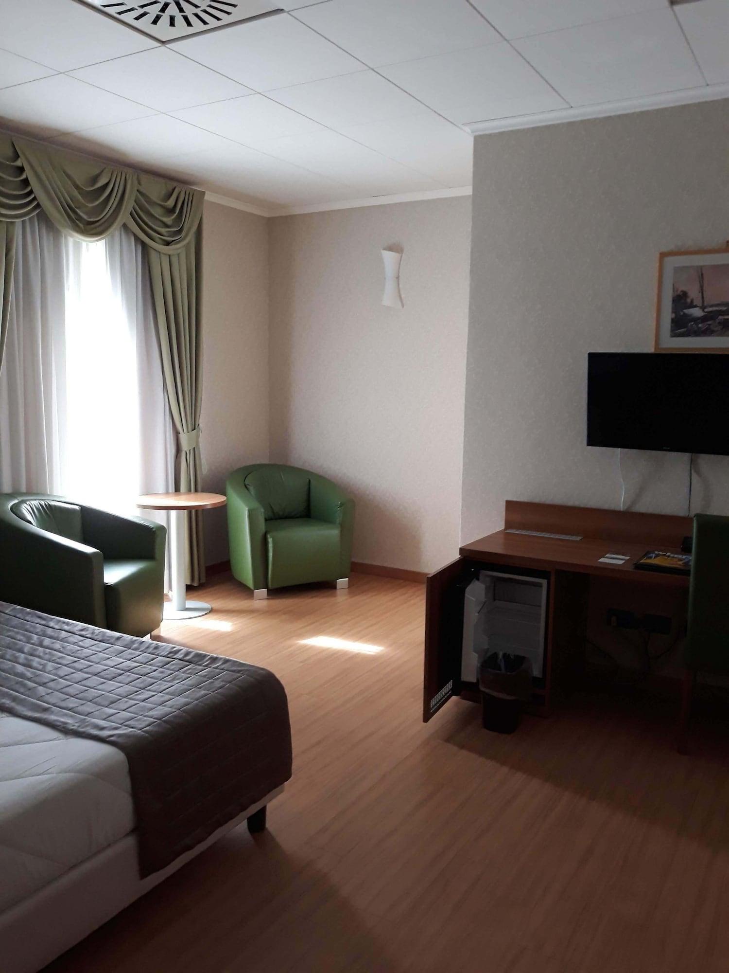 Ele Green Park Hotel Pamphili Roma Ngoại thất bức ảnh
