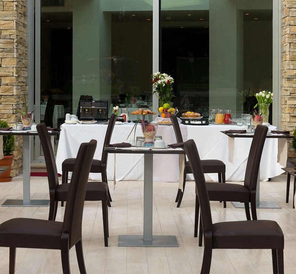 Ele Green Park Hotel Pamphili Roma Ngoại thất bức ảnh