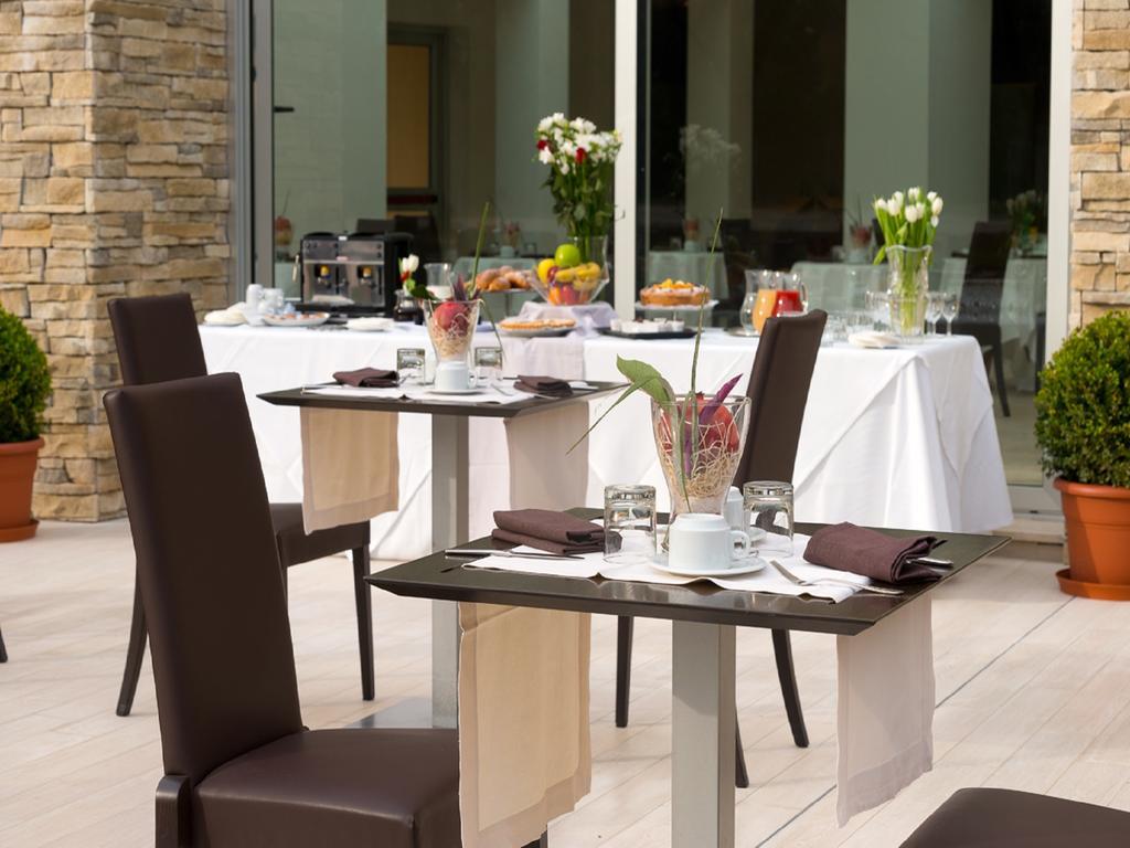 Ele Green Park Hotel Pamphili Roma Ngoại thất bức ảnh